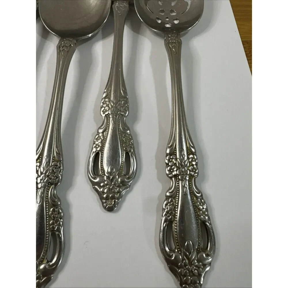 Oneida product set